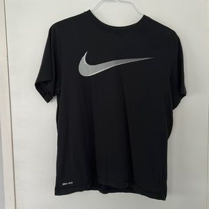 Mens Nike Dri Fit T Shirt Size Medium